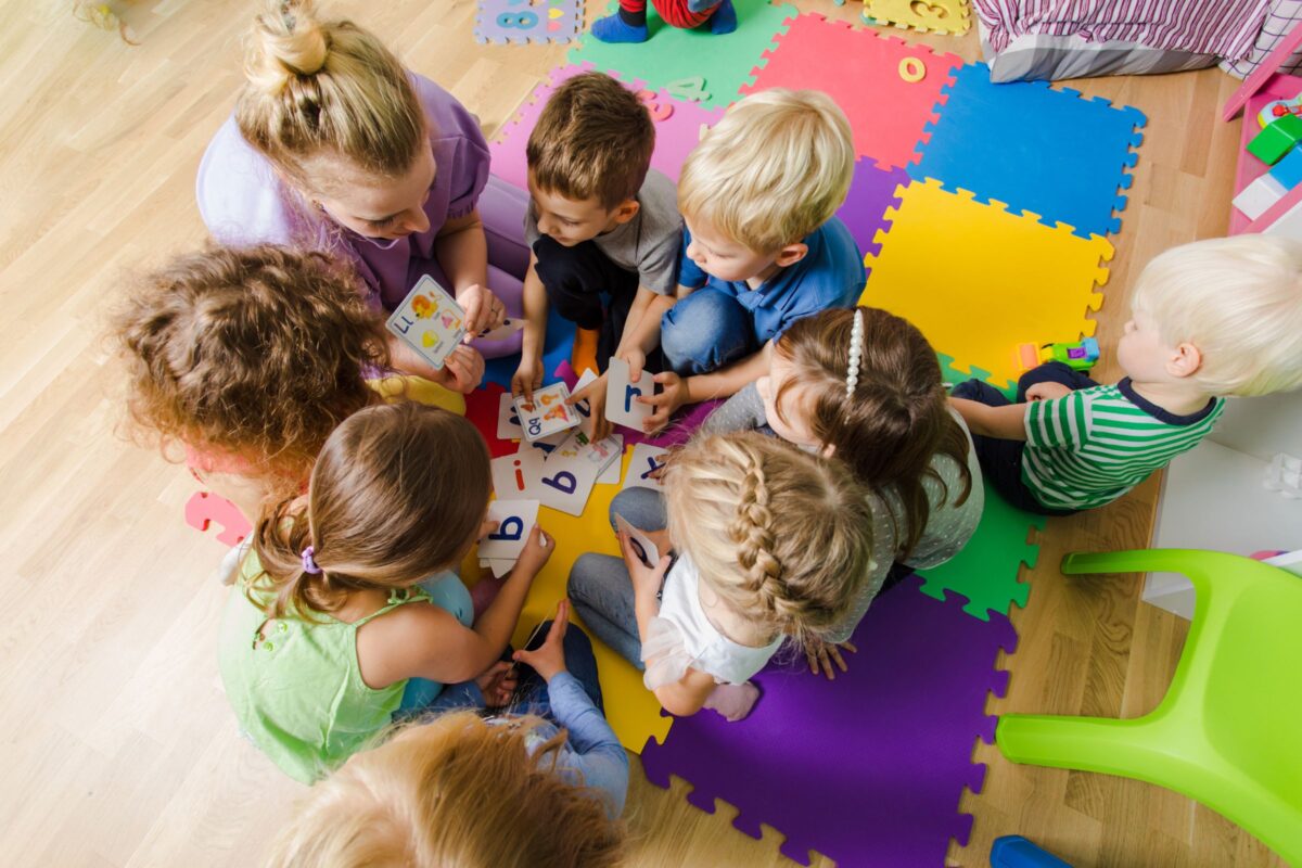 Benefits of a Daycare with a Montessori Foundation